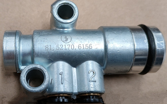 Shacman Truck Spare Parts Clutch Control Valve 81.52170.6156