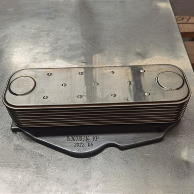 Sinotruk Howo Truck Spare Parts Oil Cooler Core  VG1500010035