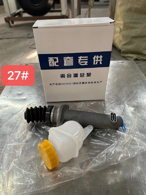 WG9719230023 Clutch Master Cylinder HOWO Truck Spare Parts